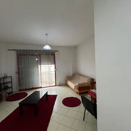 Hyrje Διαμέρισμα